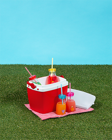 Hidratação e lanches fresquinhos para toda a galera! 🍊🍓🧃